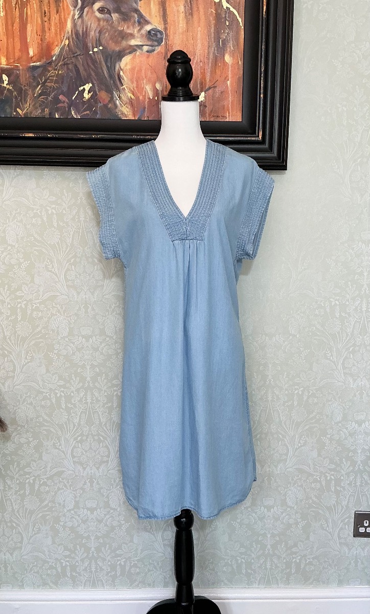 H&M L.O.G.G. Blue Lyocell Denim Look Tunic Dress Size 10 Oversized Slouchy Summer Boho