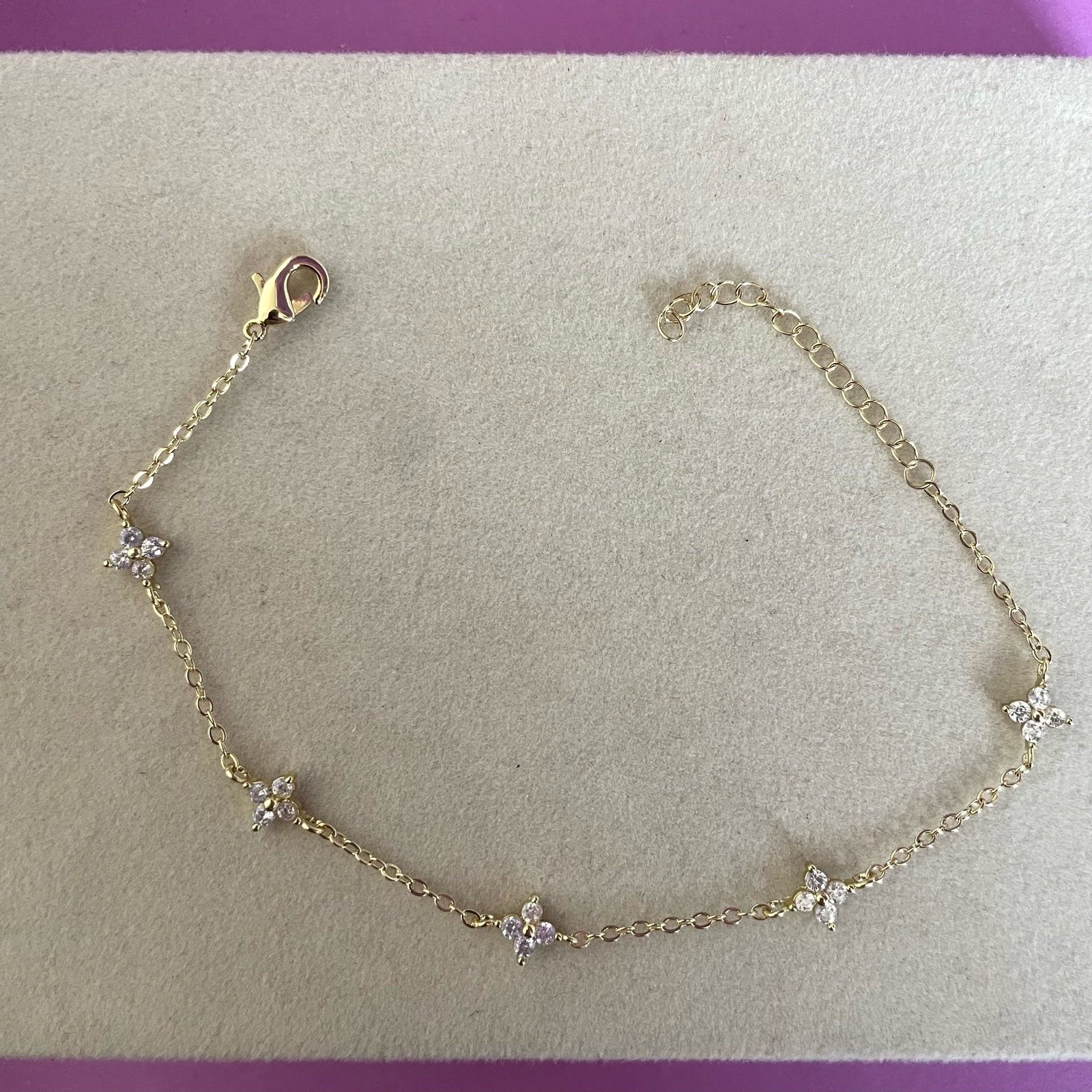 Adjustable with flowers bracelet