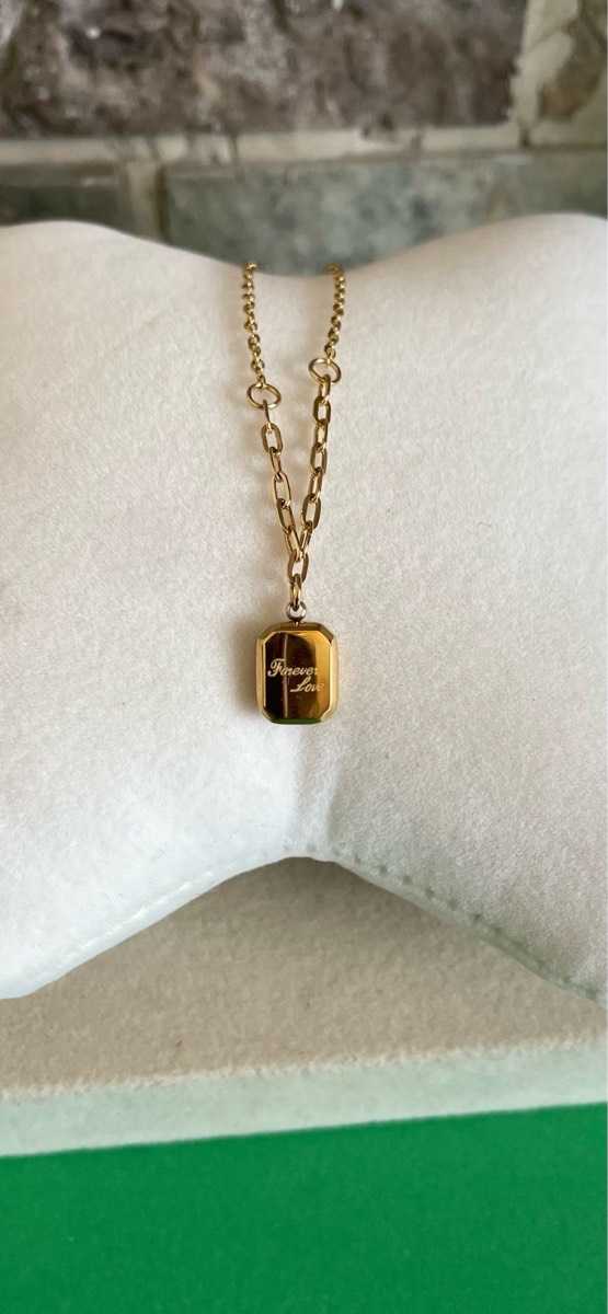 Forever love engraved pendant necklace
