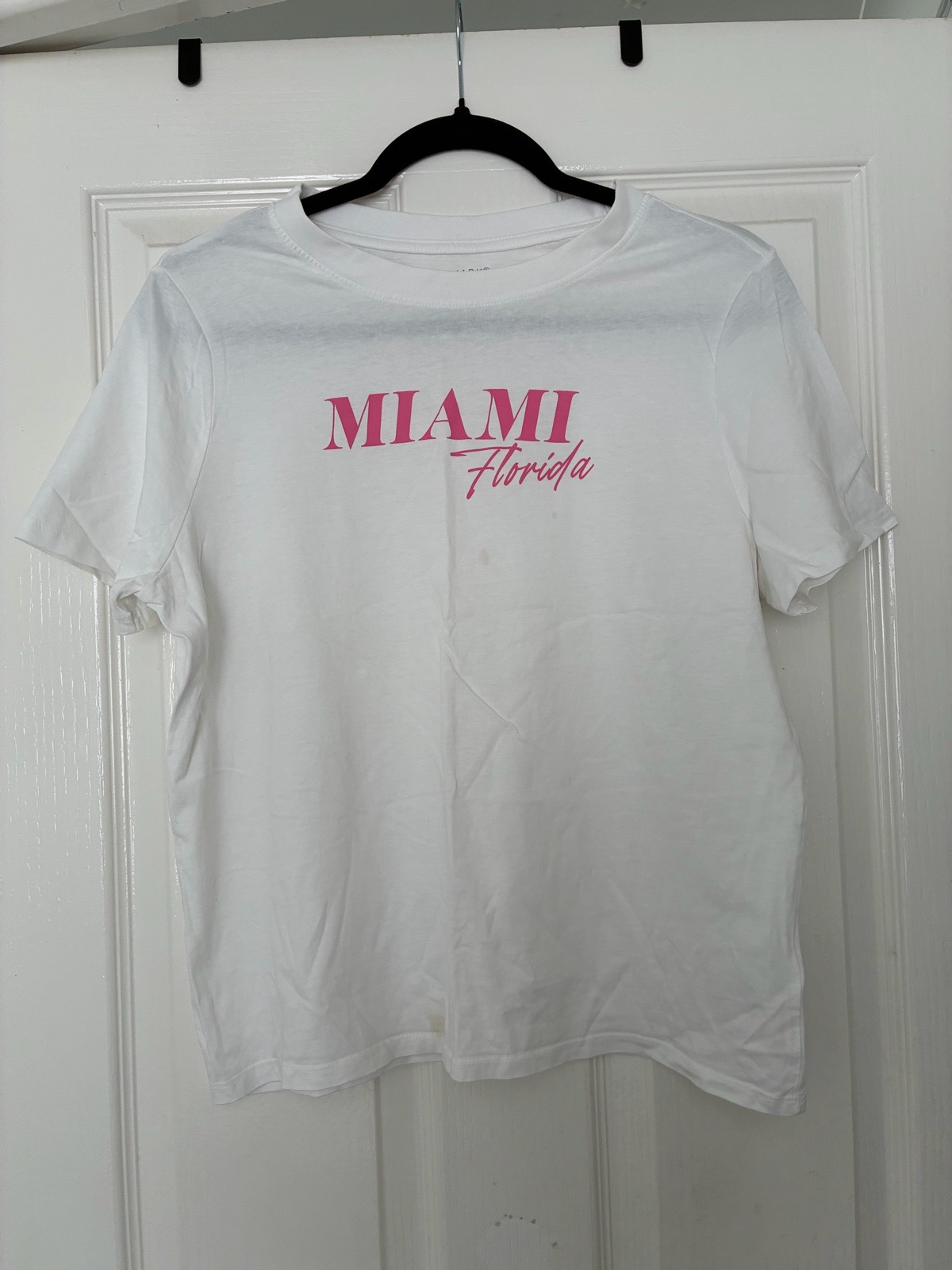 Primark Size Medium White & Pink Short-sleeved Crew Neck Graphic T-shirt