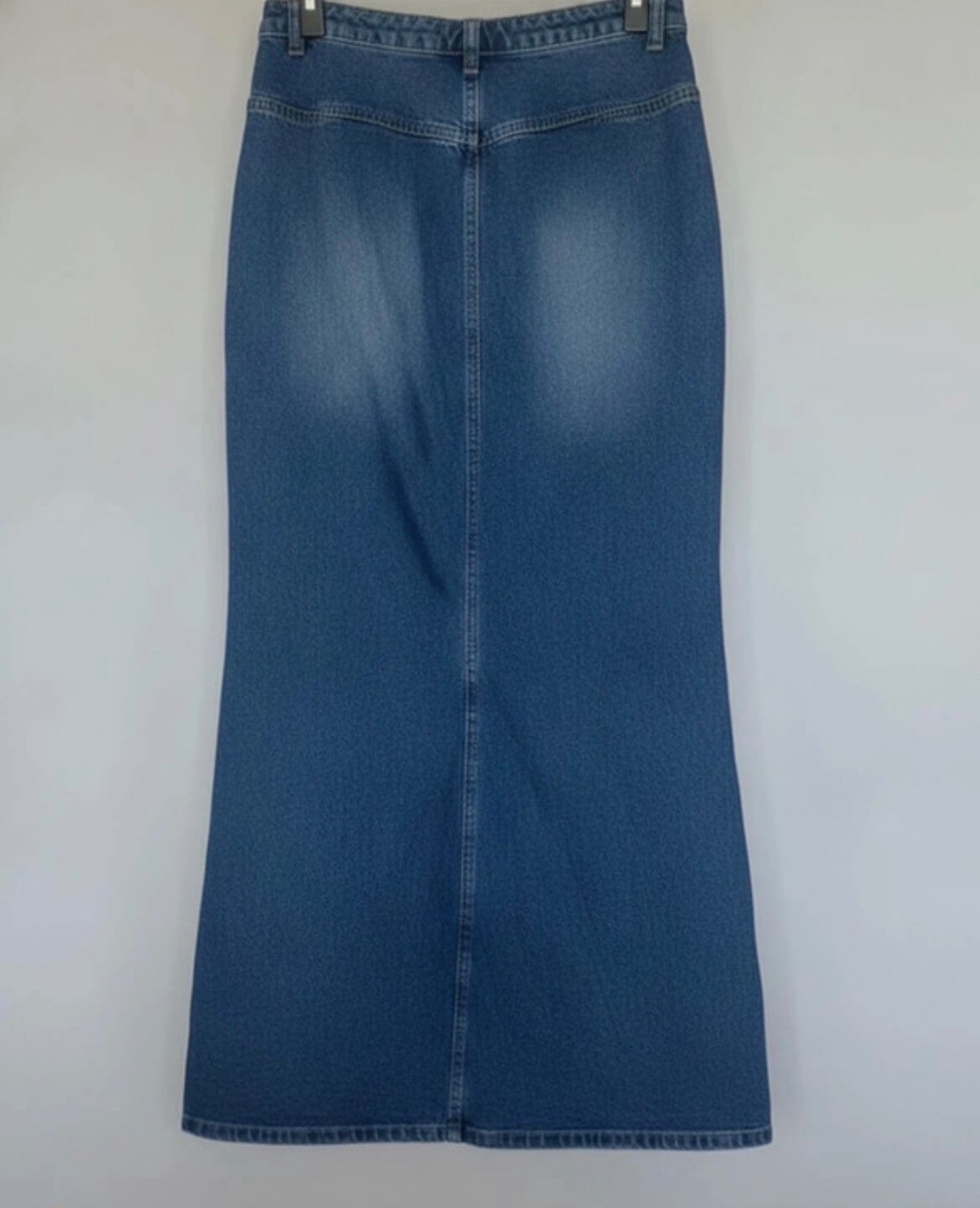 Blue denim maxi skirt slim fit long Y2K style mid wash Size S