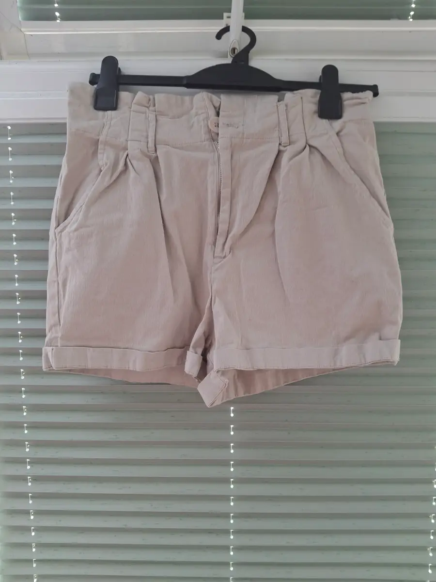 Primark Size UK14 Beige Cargo Shorts ME32