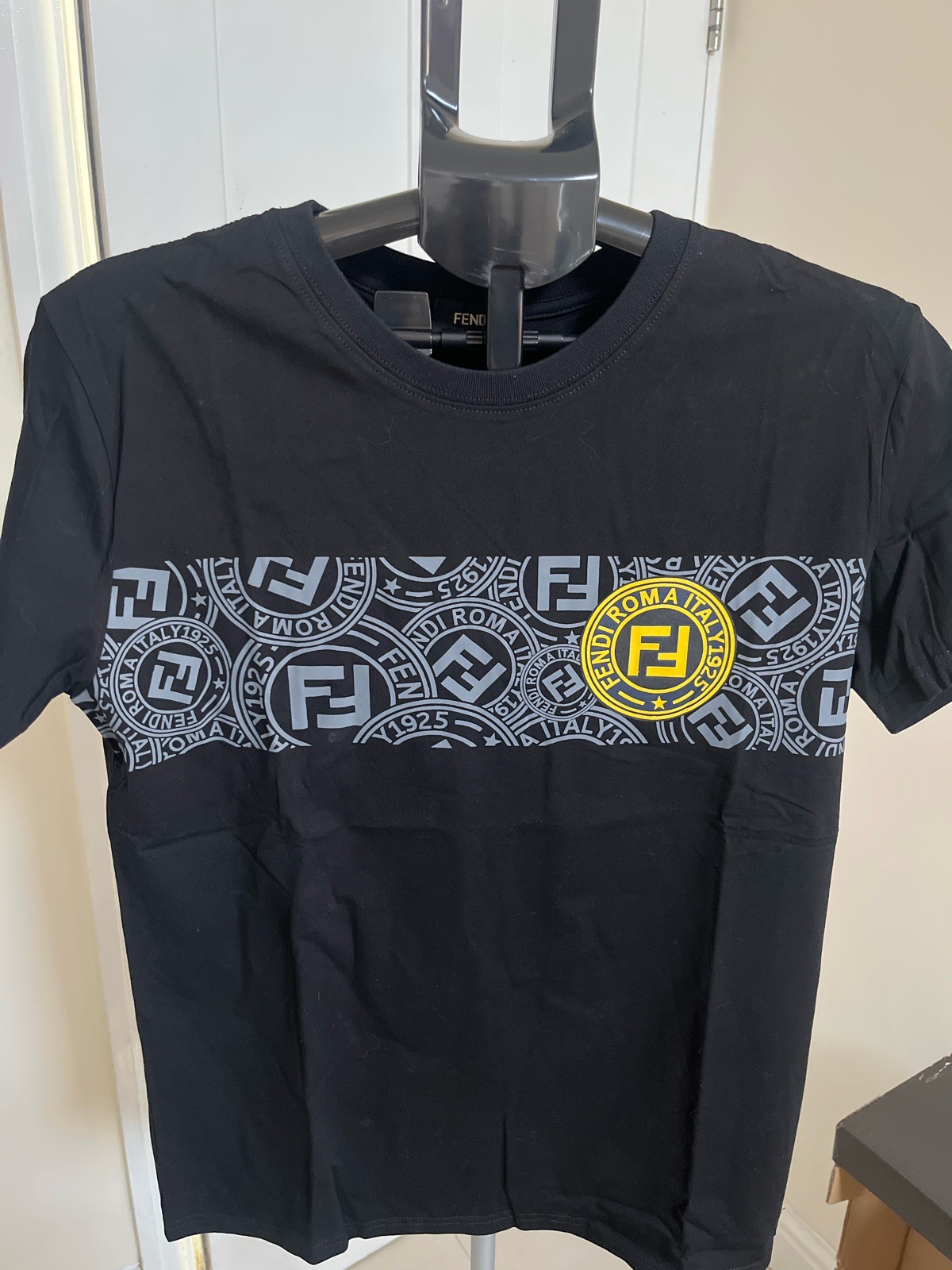 Fendi T-shirt Large