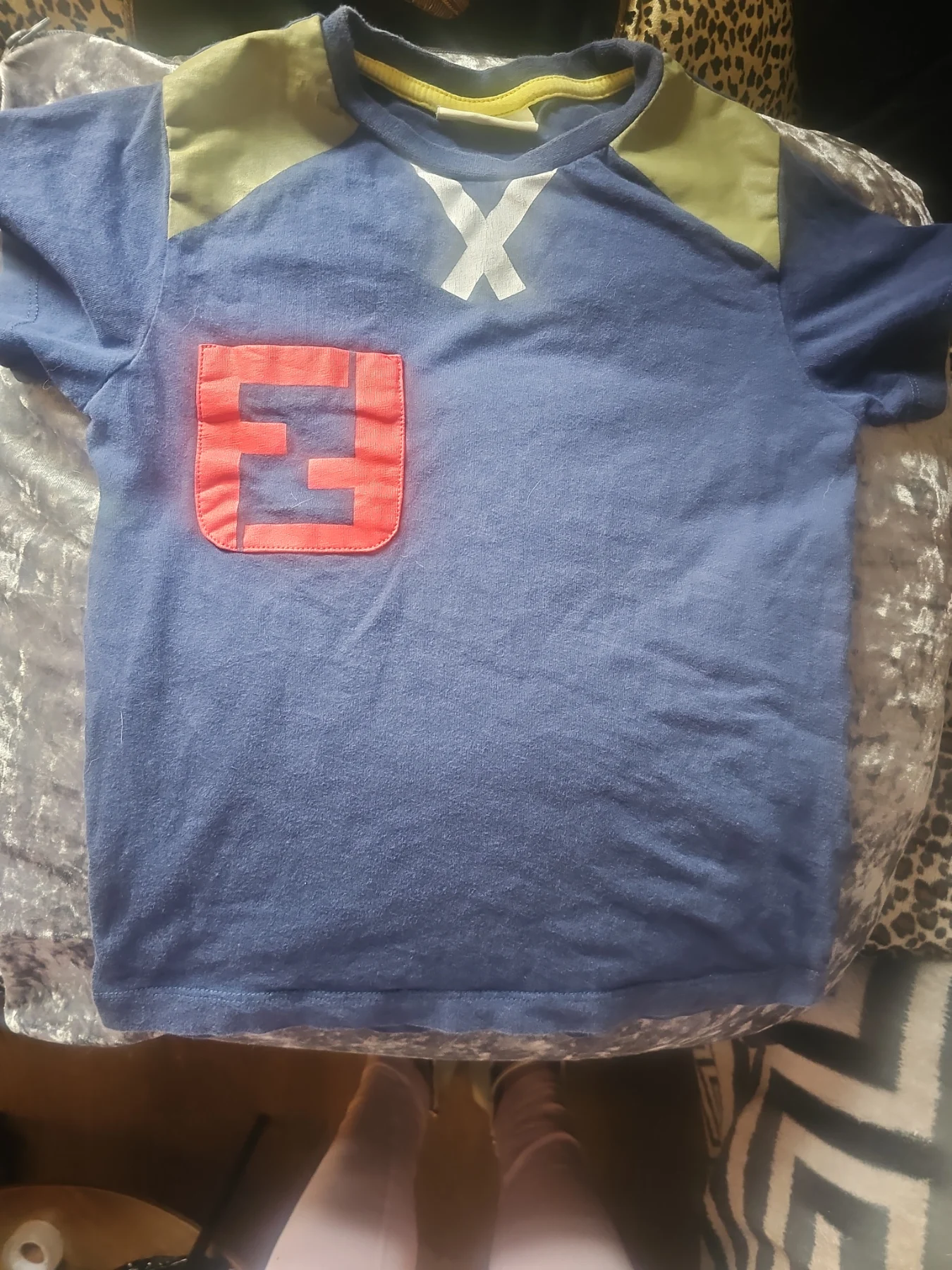 Fendi navy t-shirt age 5