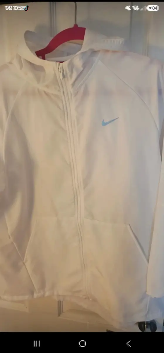 Nike white zip up jacket age 14