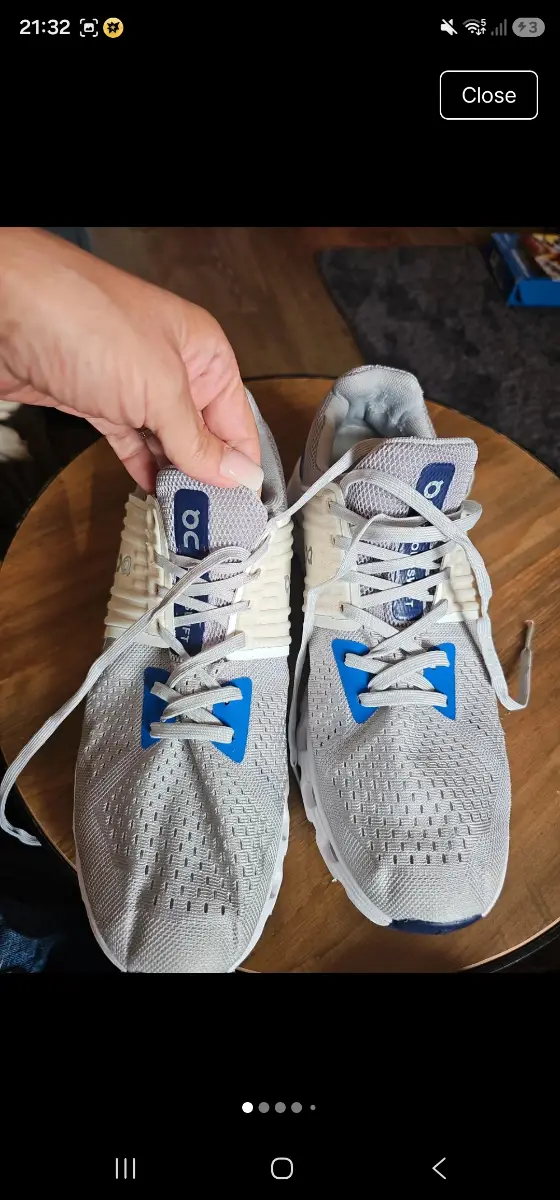 On cloudswift glacier trainers