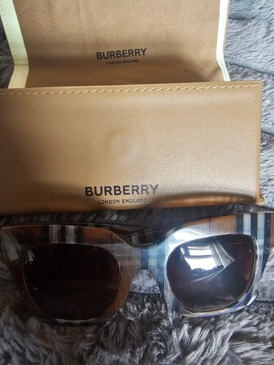 Burberry sunglasses