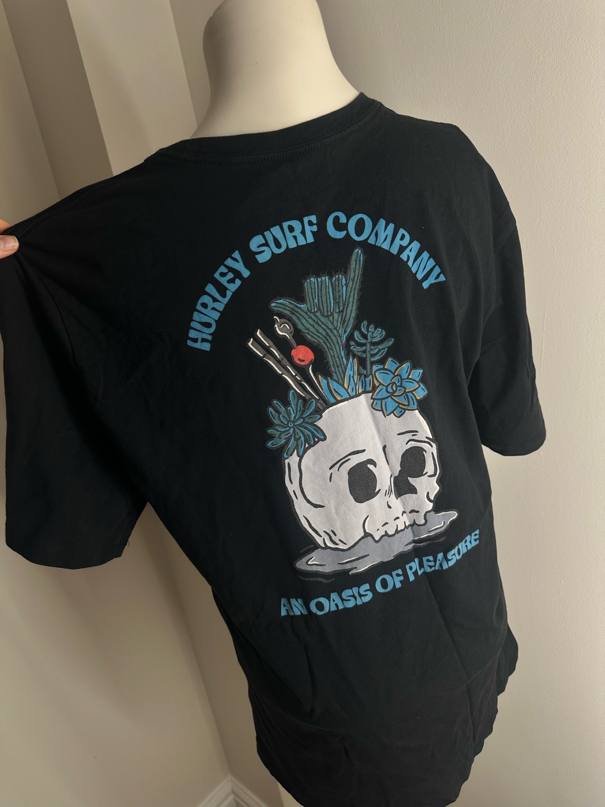 Hurley T-shirt size L