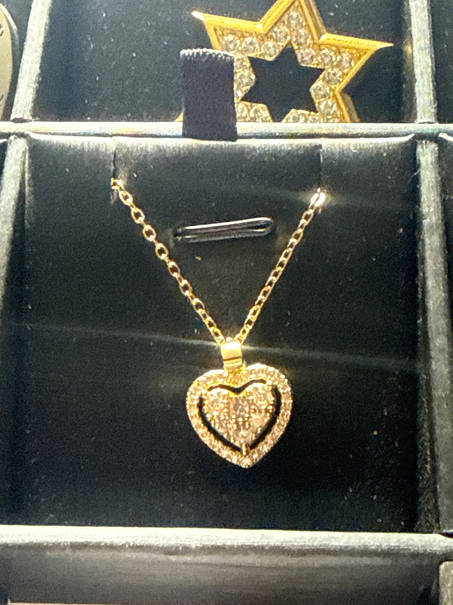 Gold plated stainless steel heart pendant necklace