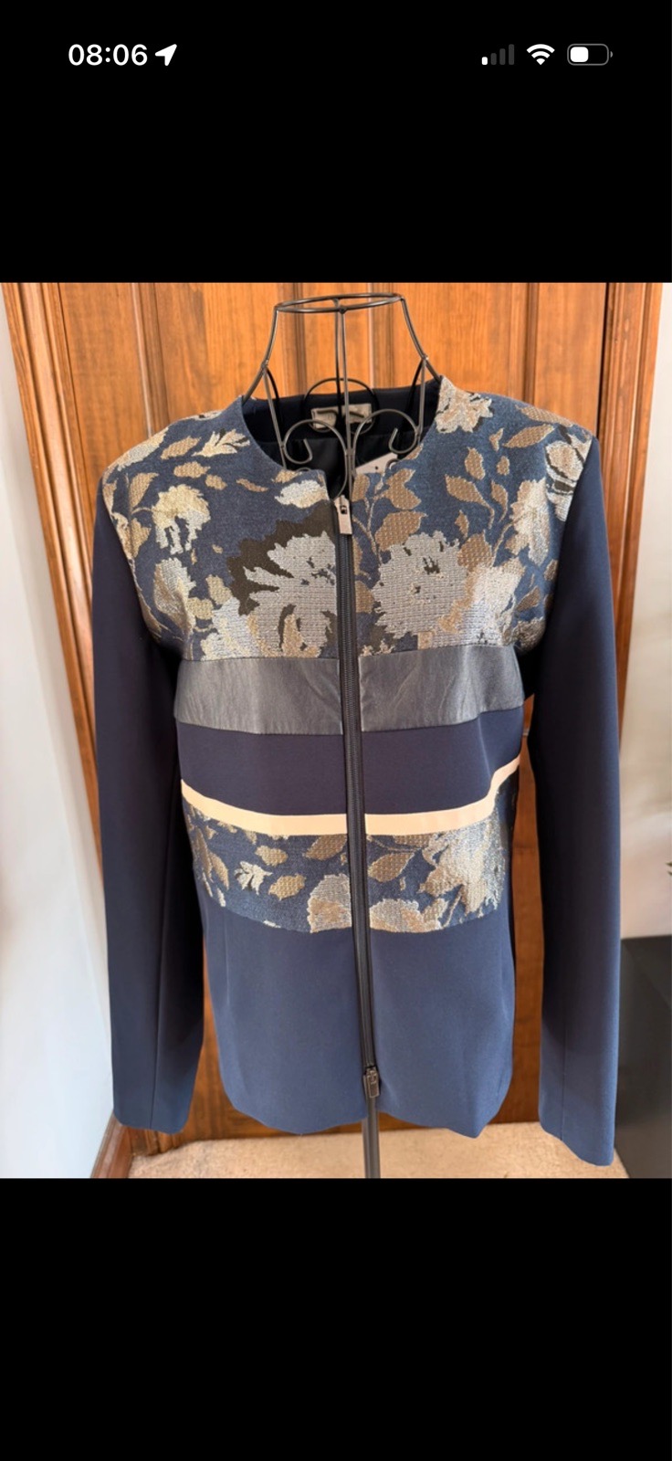 Absolutely stunning BNWT navy blazer by Bellenisa size 14 - see measurements
