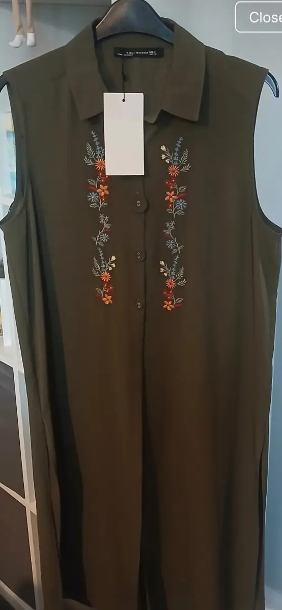 Toli Women Sleeveless Shirt size L