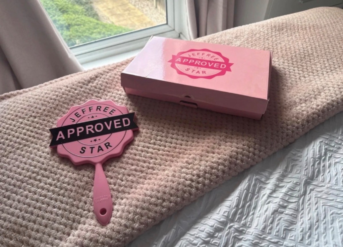 Jeffree Star Approved Pink Hand Mirror + Box JSC Beauty