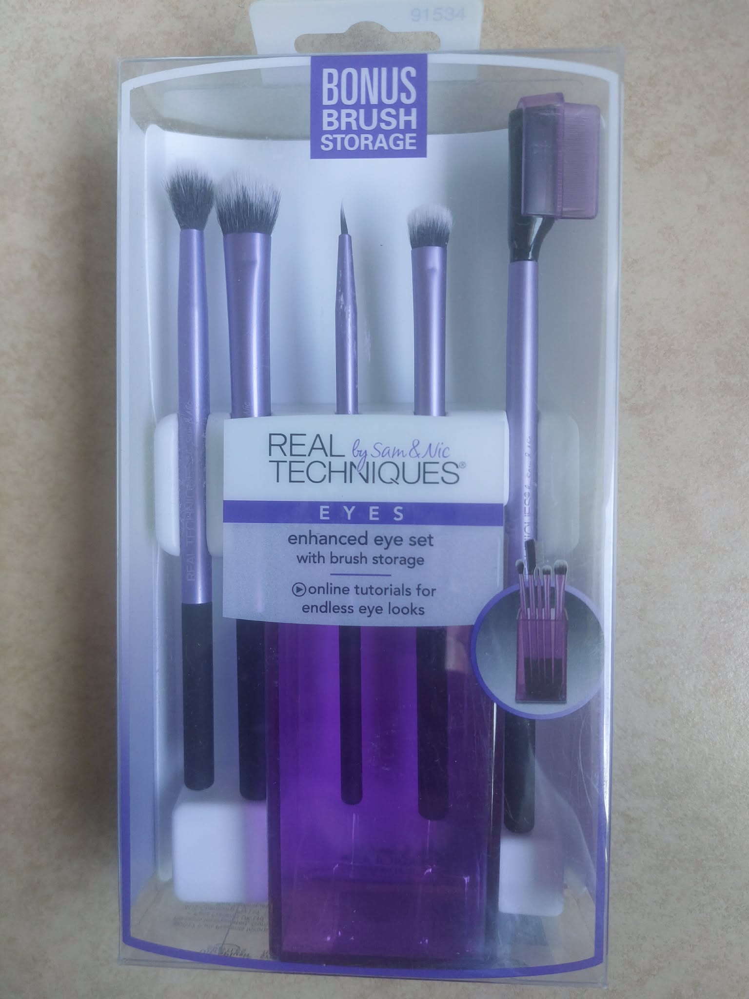 Real Tehniques limited edition makeup brush