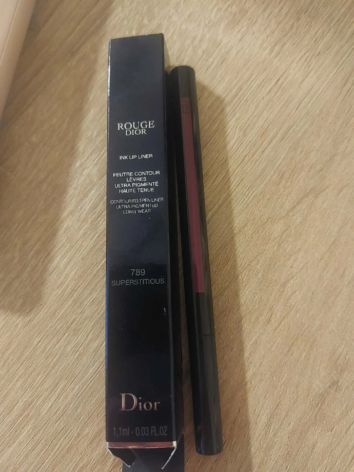 Dior lip liner