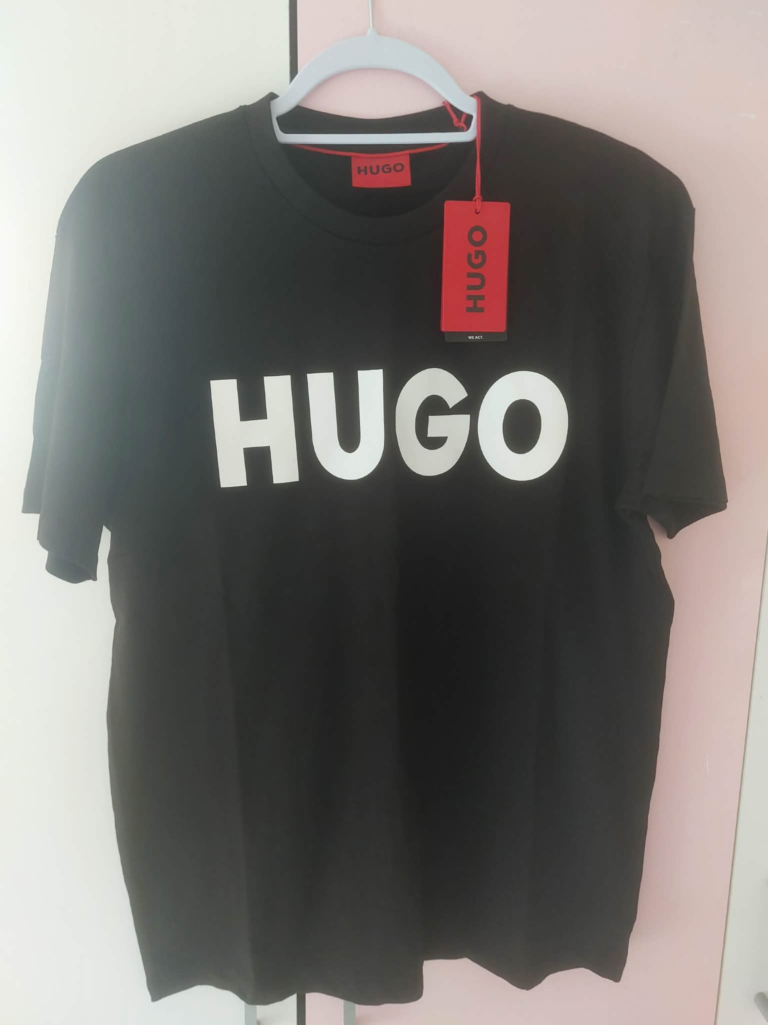 Hugo men's tshirt