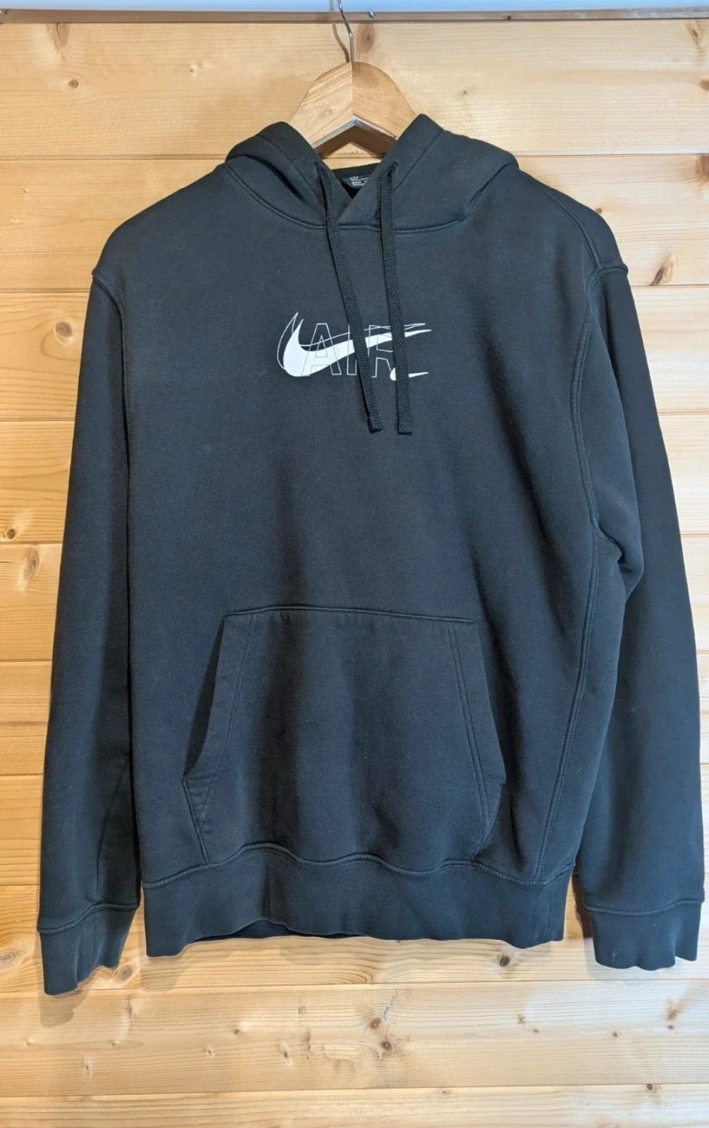 Nike Air  Sweatshirt Black Size Medium Graphic Swoosh Jumper