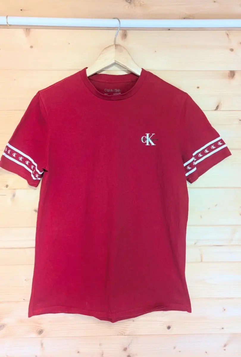 Calvin Klein Red Logo T-Shirt - Size S
