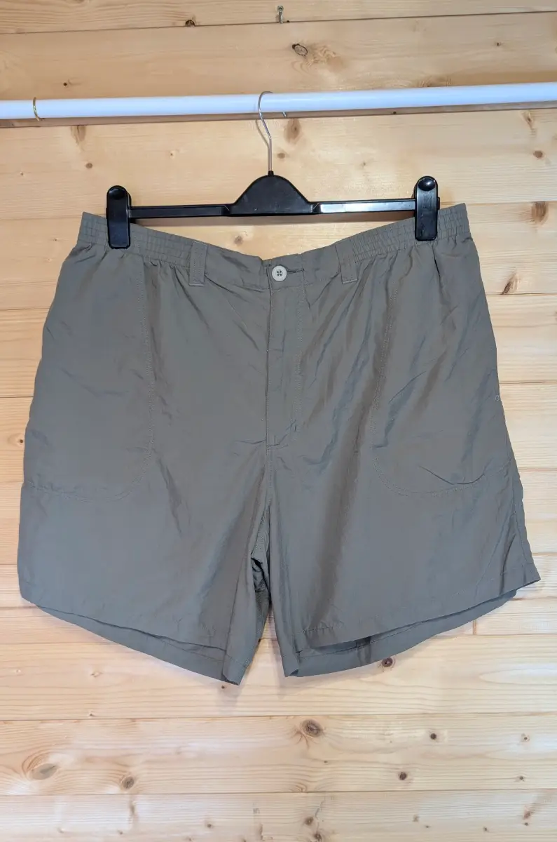 Patagonia Men’s Khaki Olive Green Hiking Shorts Size XXL