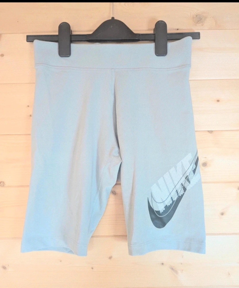 Nike Grey Graphic Cycling Shorts / Bike Shorts Size Small