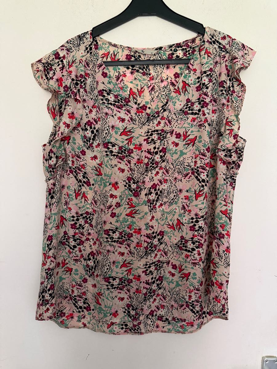 Woman’s blouse