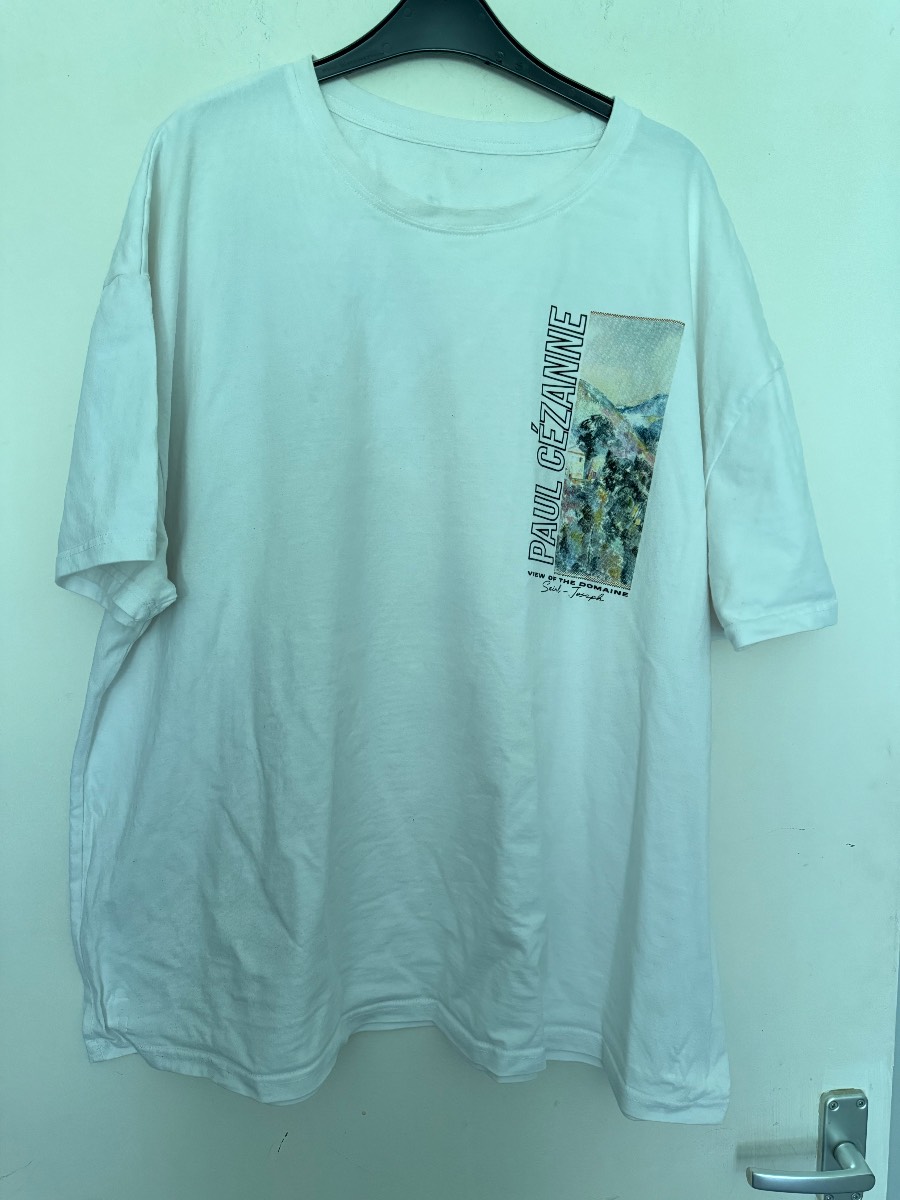 Woman’s t shirt