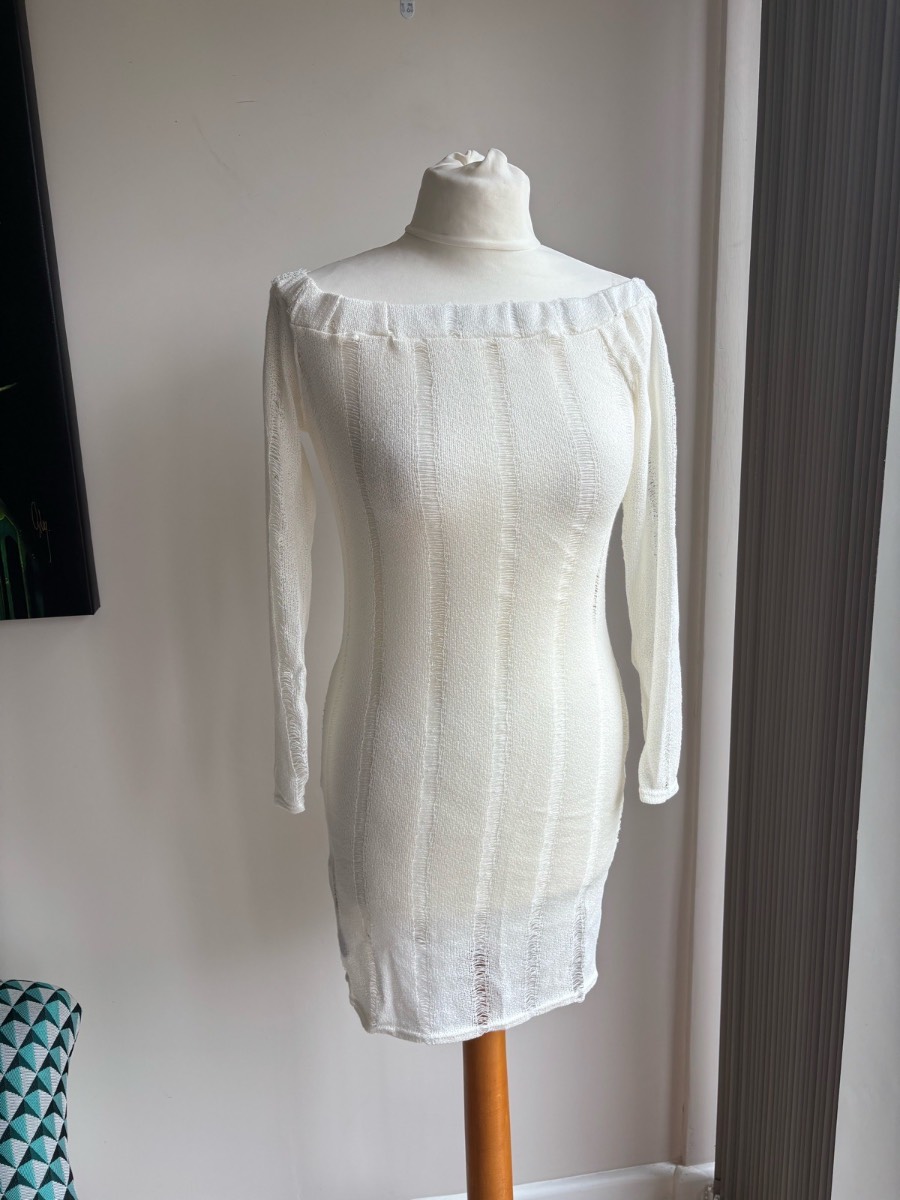 Fashionkilla White Off Shoulder Bodycon Mini Dress Textured Size 12 BNWT