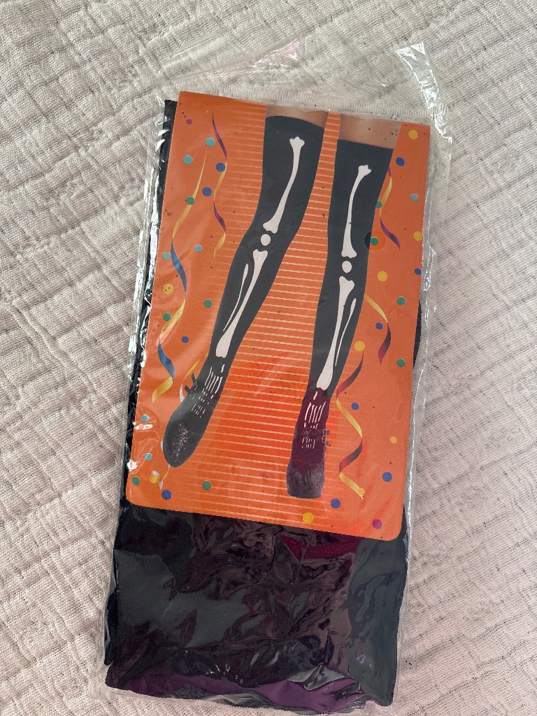 Skeleton stockings