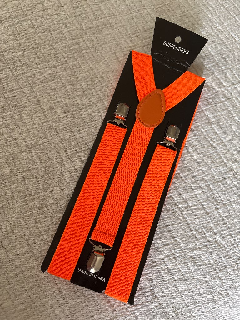 Orange braces