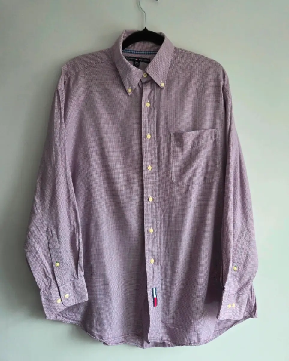 Mens size Large Tommy Hilfiger Smart button up long sleeve shirt
