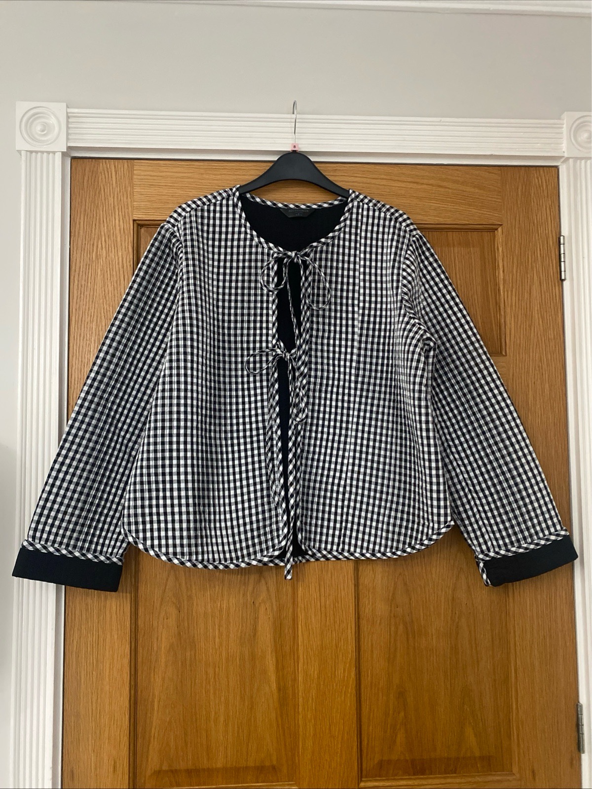 Black And White Gingham Quilted Jacket With Tie Fastens Size 12-14 Transitional