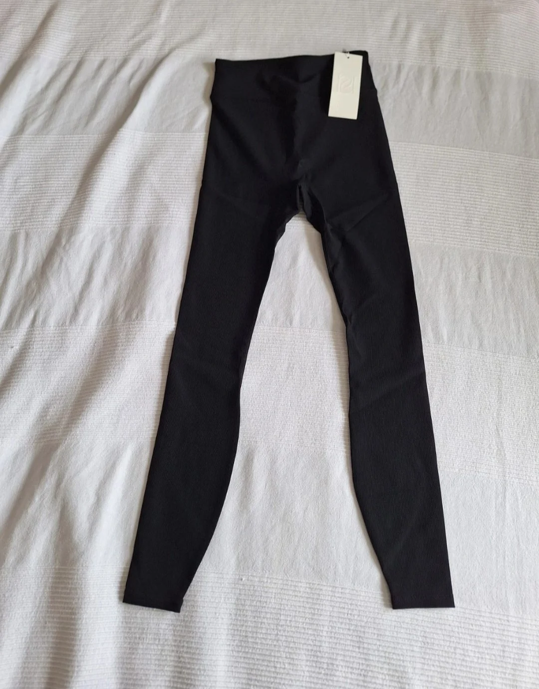 NWT Reasn "The Sculpt" Ribbed High Waist Leggings Core Black - UK 8
