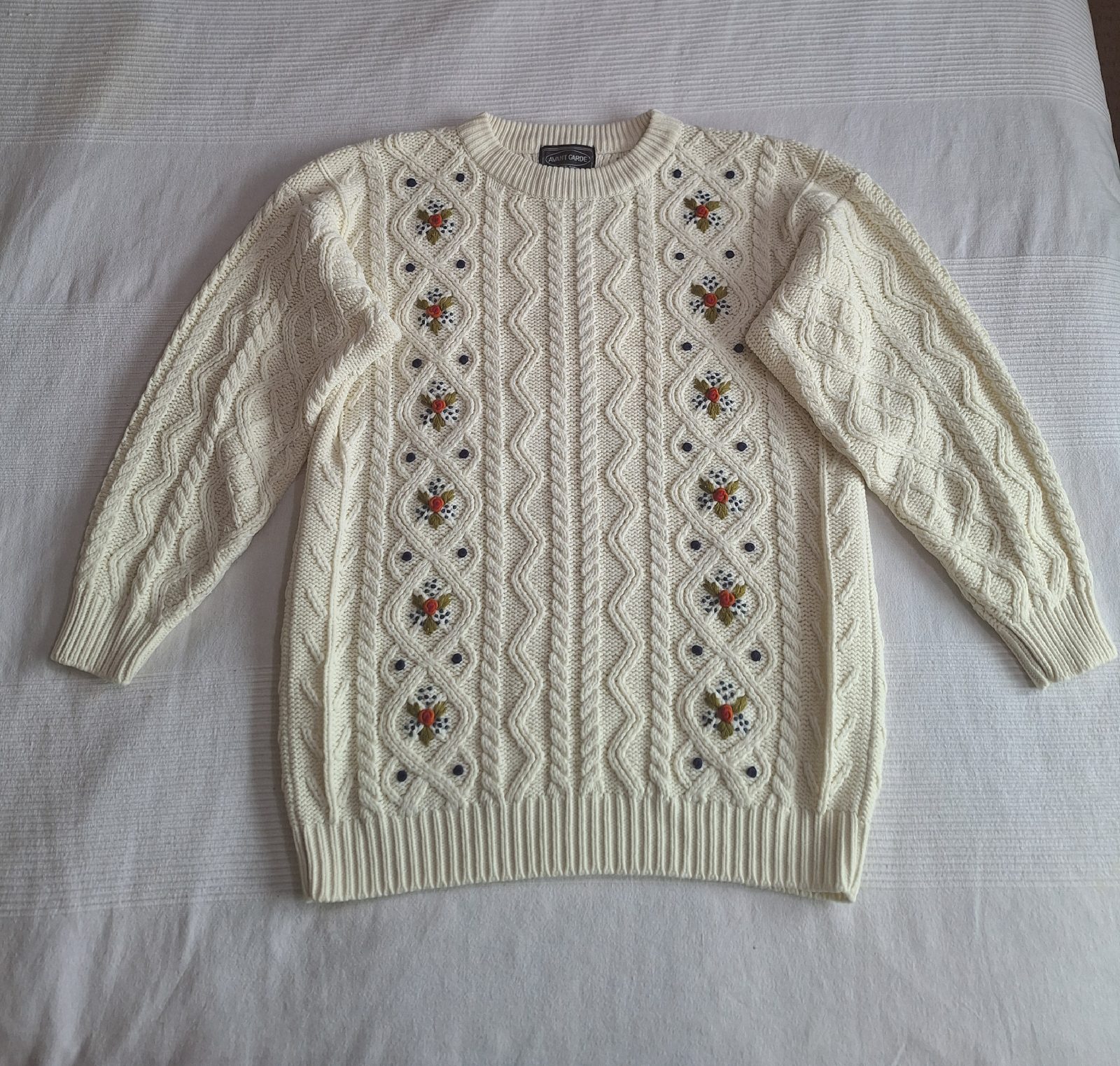 Vintage Avant Garde Cream Floral Embroidered Cable Knit Jumper Heavy Weight 14 16