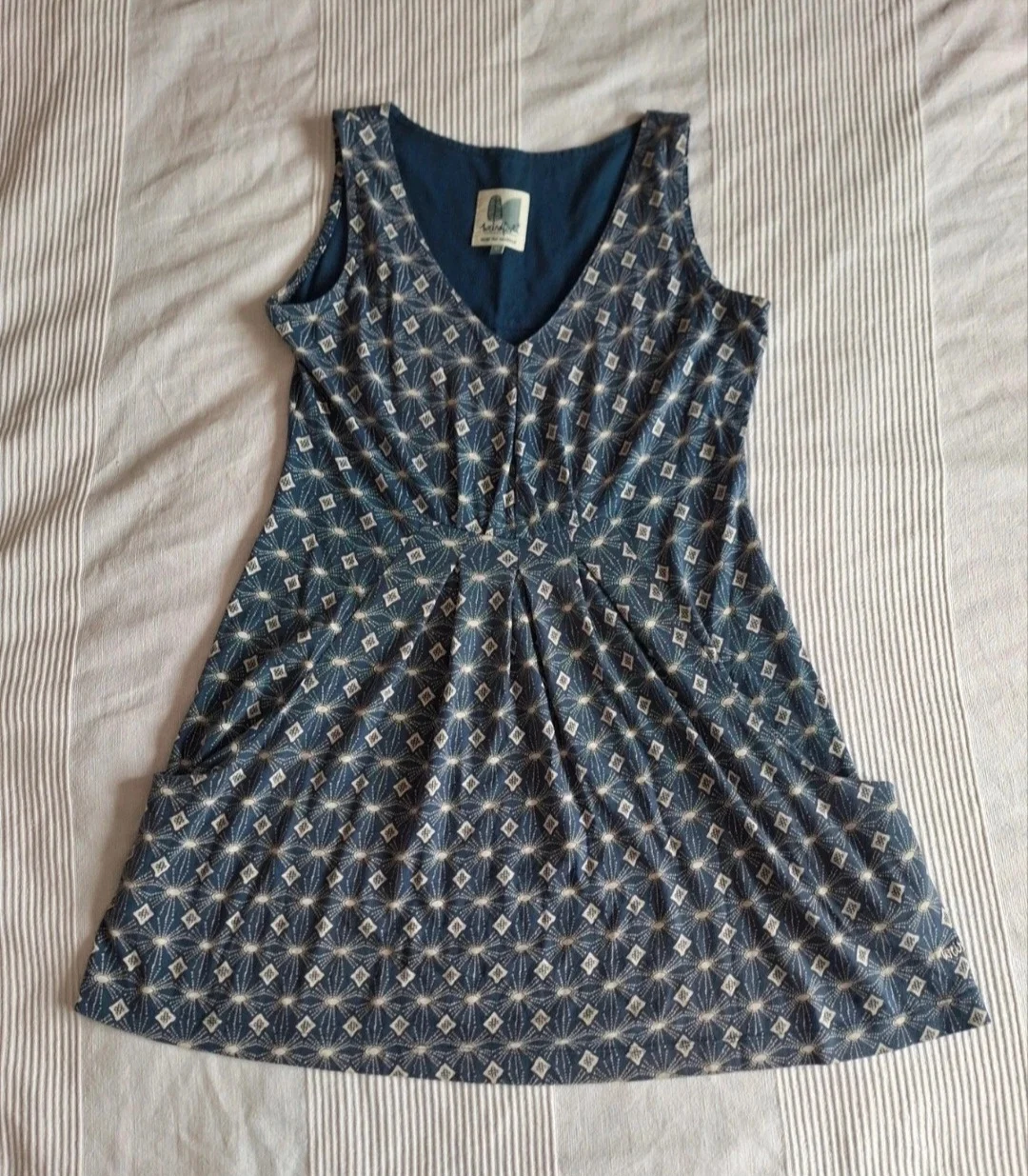 ​Weird Fish Blue Geometric Pattern Mini Dress w/ Pockets - Size 10 #390