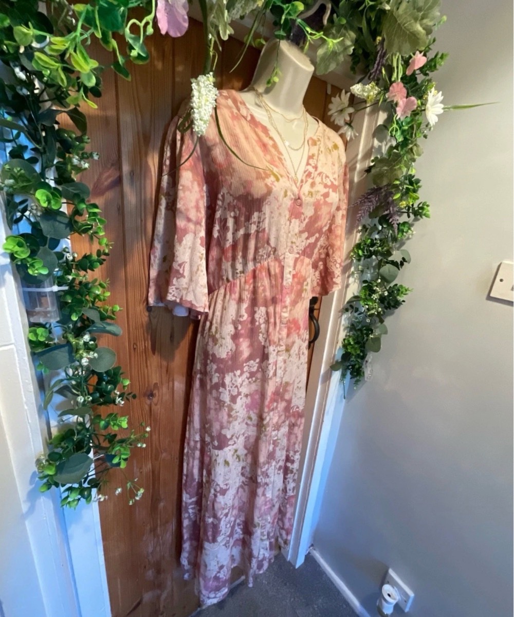 Fat face Paige pink romance dress size  16