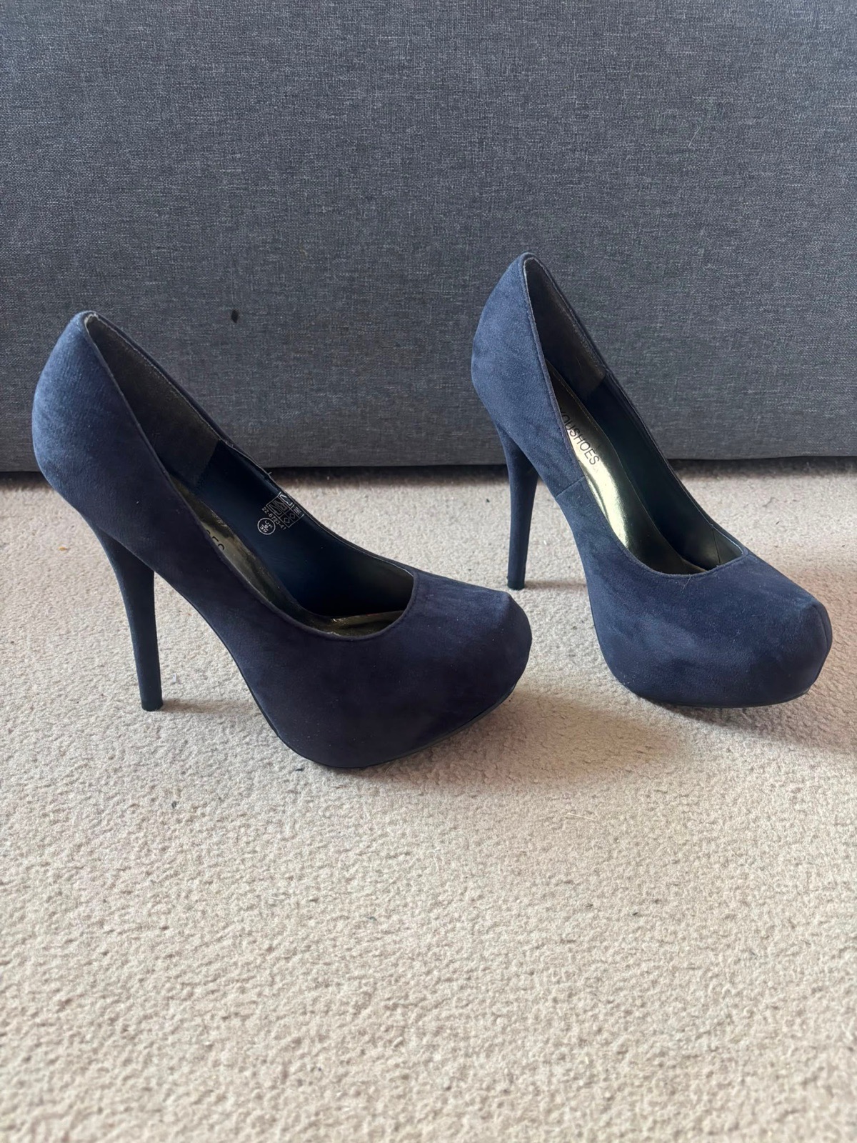 Navy blue Platform heels