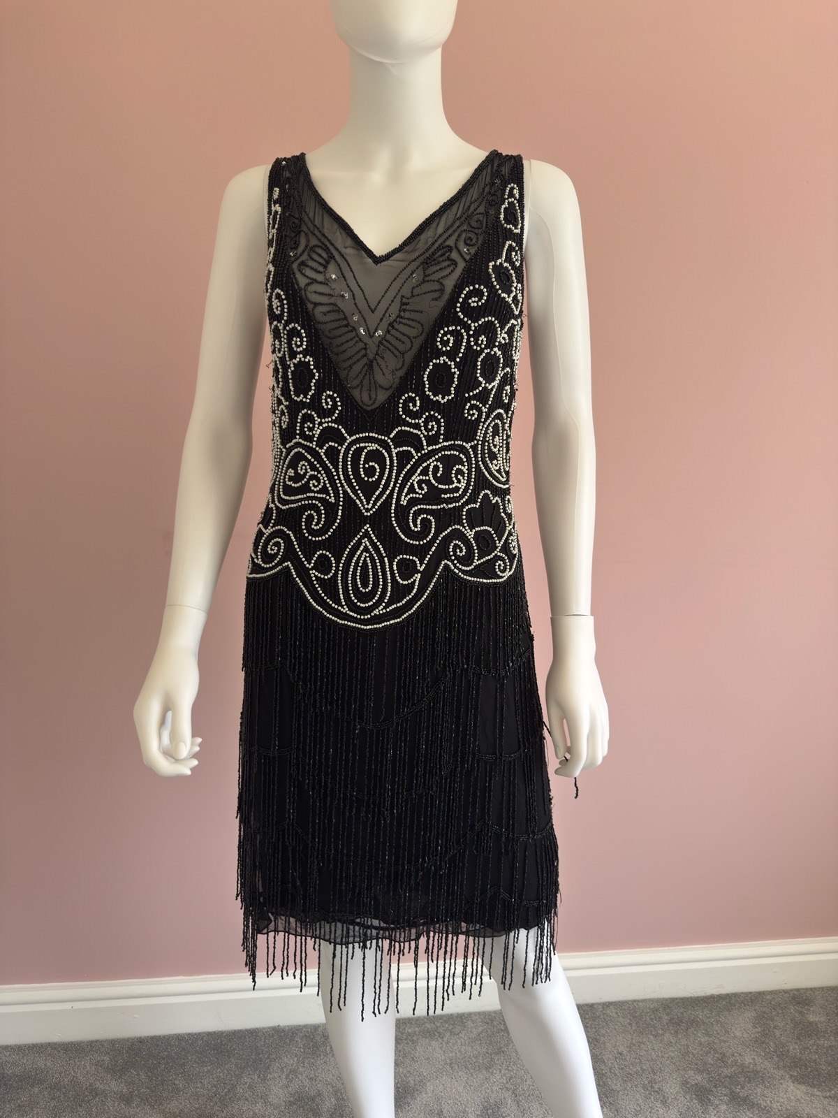 Vintage size 10 100% silk beaded embellished evening dress gothic Halloween