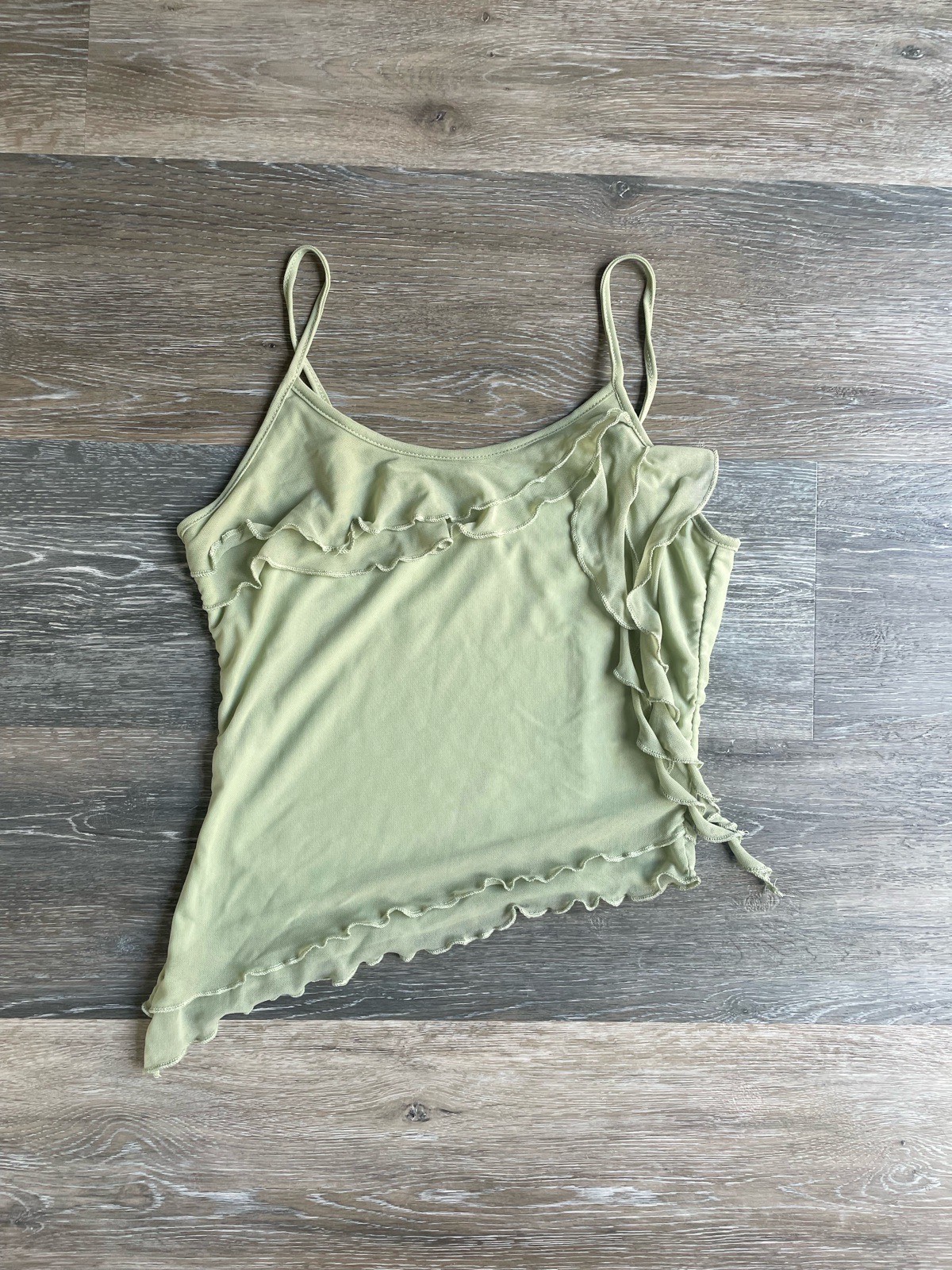 Asymmetric Mesh Top