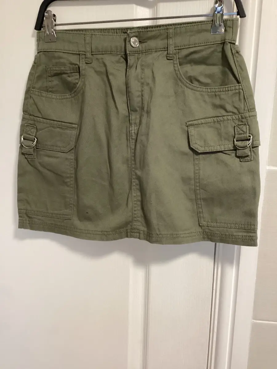 Share New Look 915 Generation Khaki Cargo Mini Skirt Age 13-14