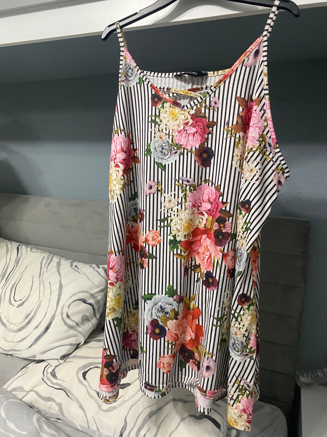 Striped floral strapless camisole top size 20