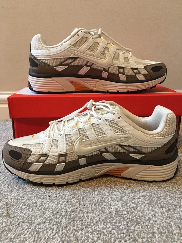 Nike P-6000 Light orewood brown/Sail-phantom size 7