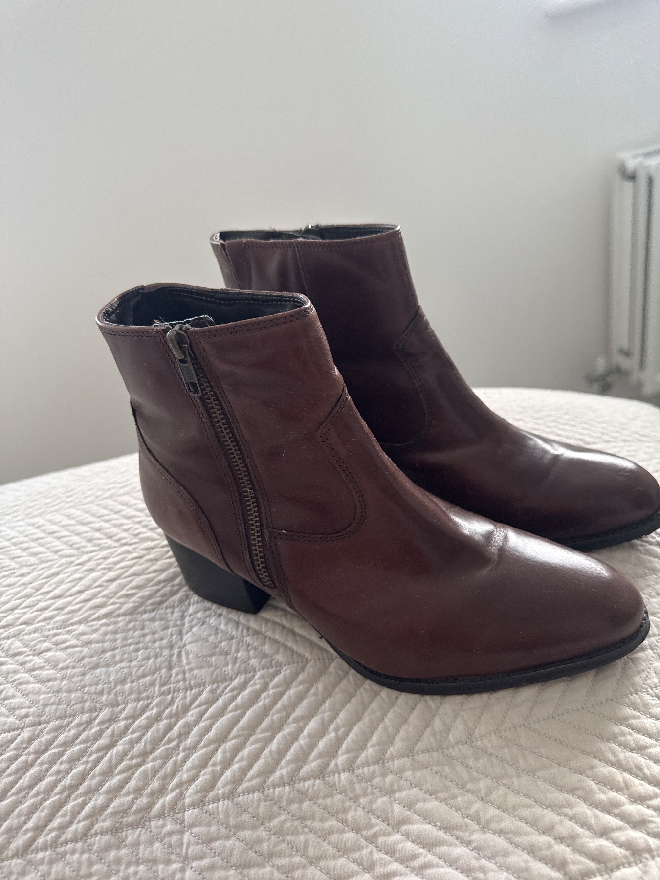 M&S collection ankle boots in brown size 6 1/2