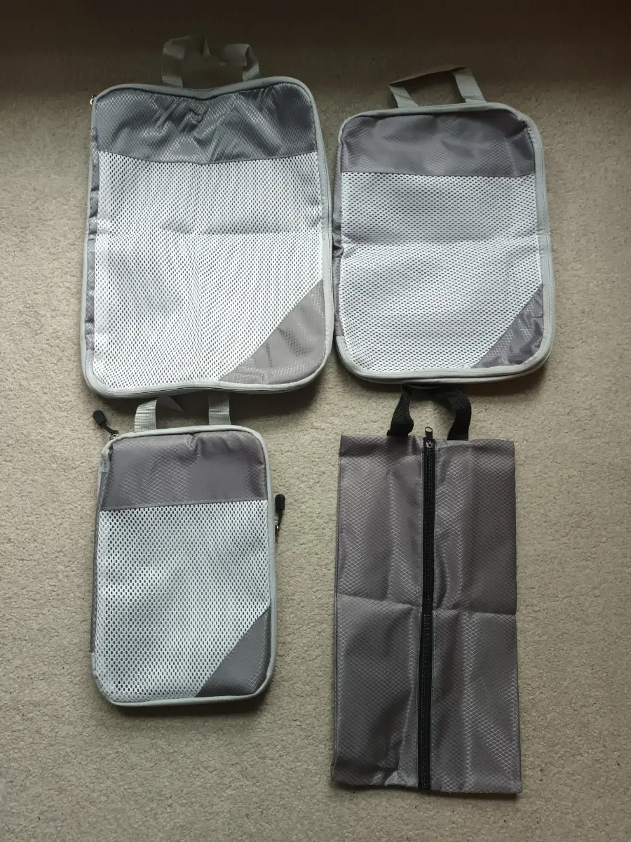 Compressed Travel Packing Cubes