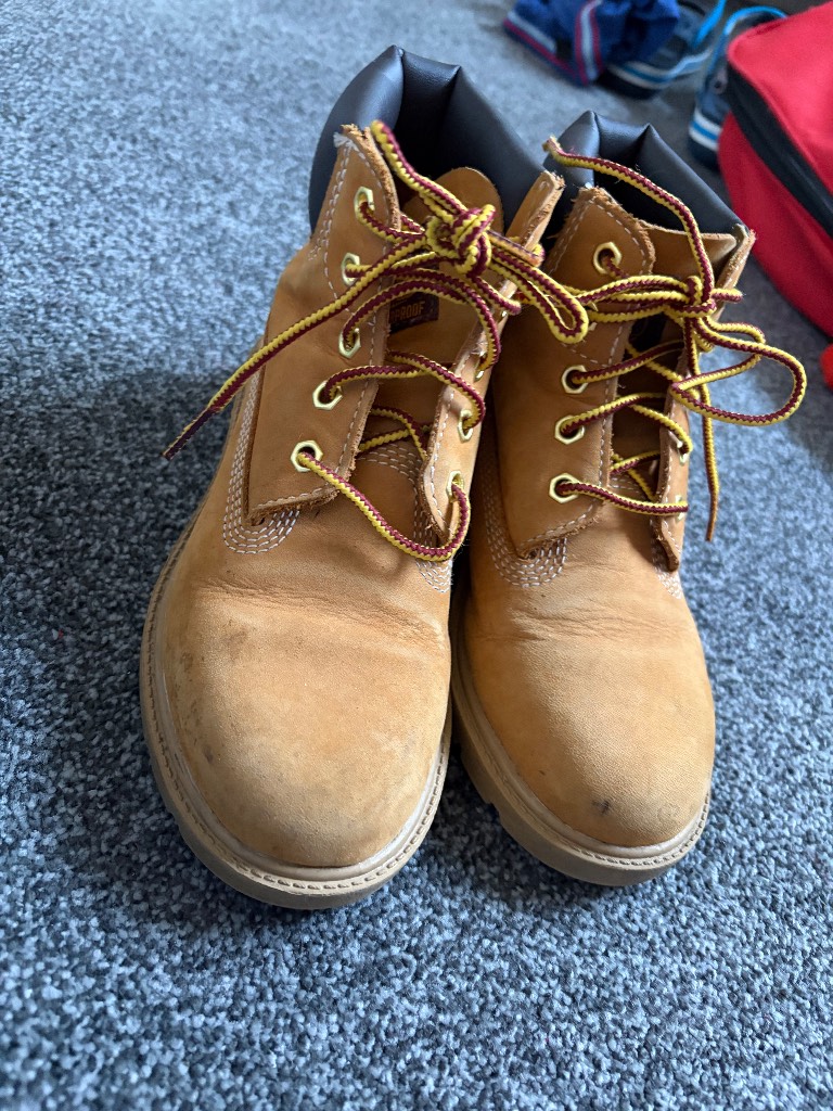 Boys timberland size 13.5