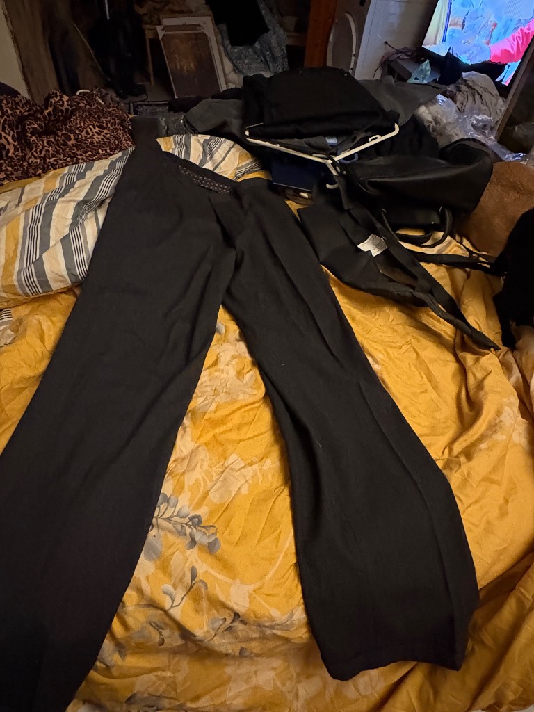 Men’s suit trousers 34r