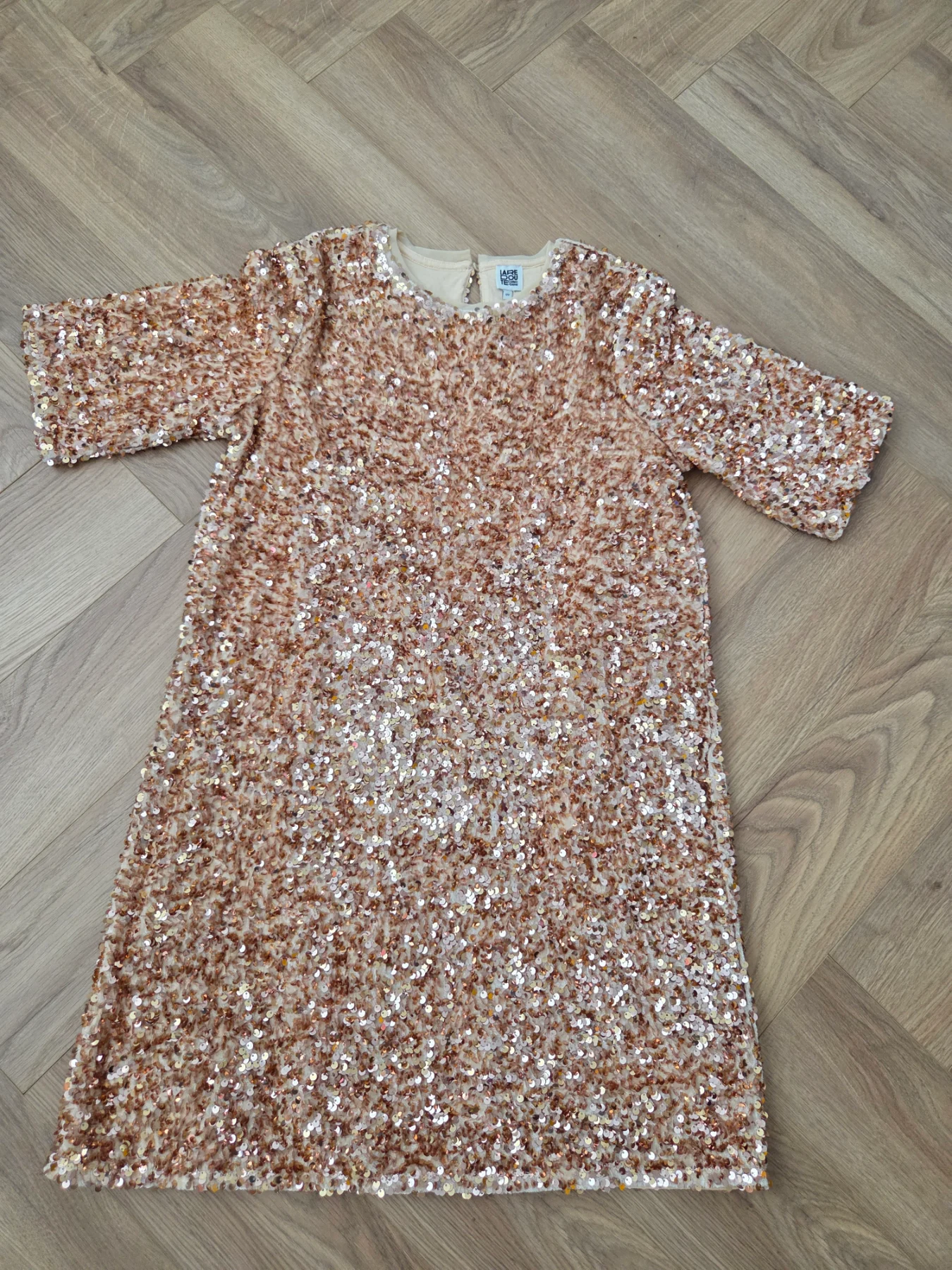 Girls dress