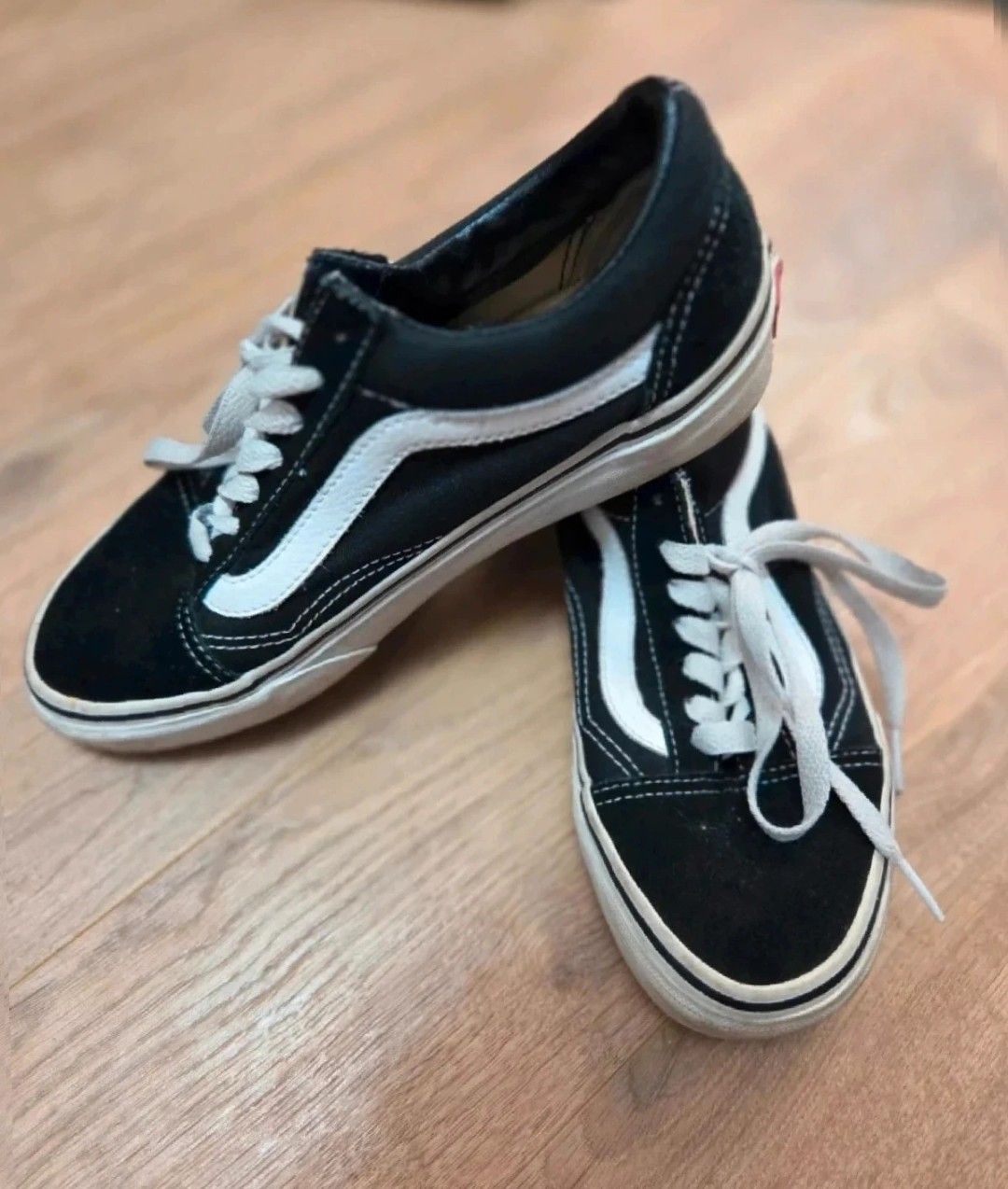 Vans trainers
