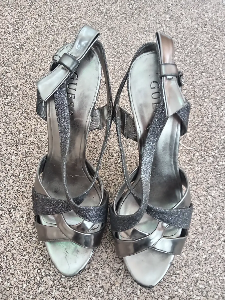 2000s raver shimmery going out mcbling kitten heels