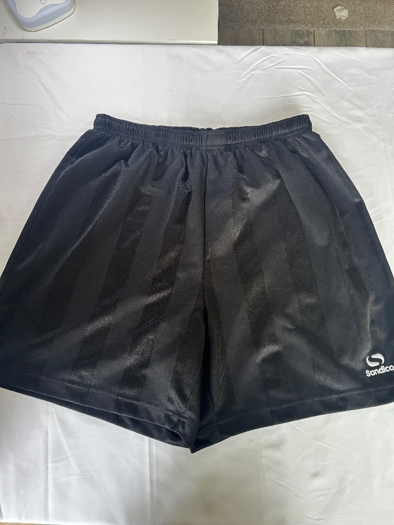 Men’s football/ gym shorts