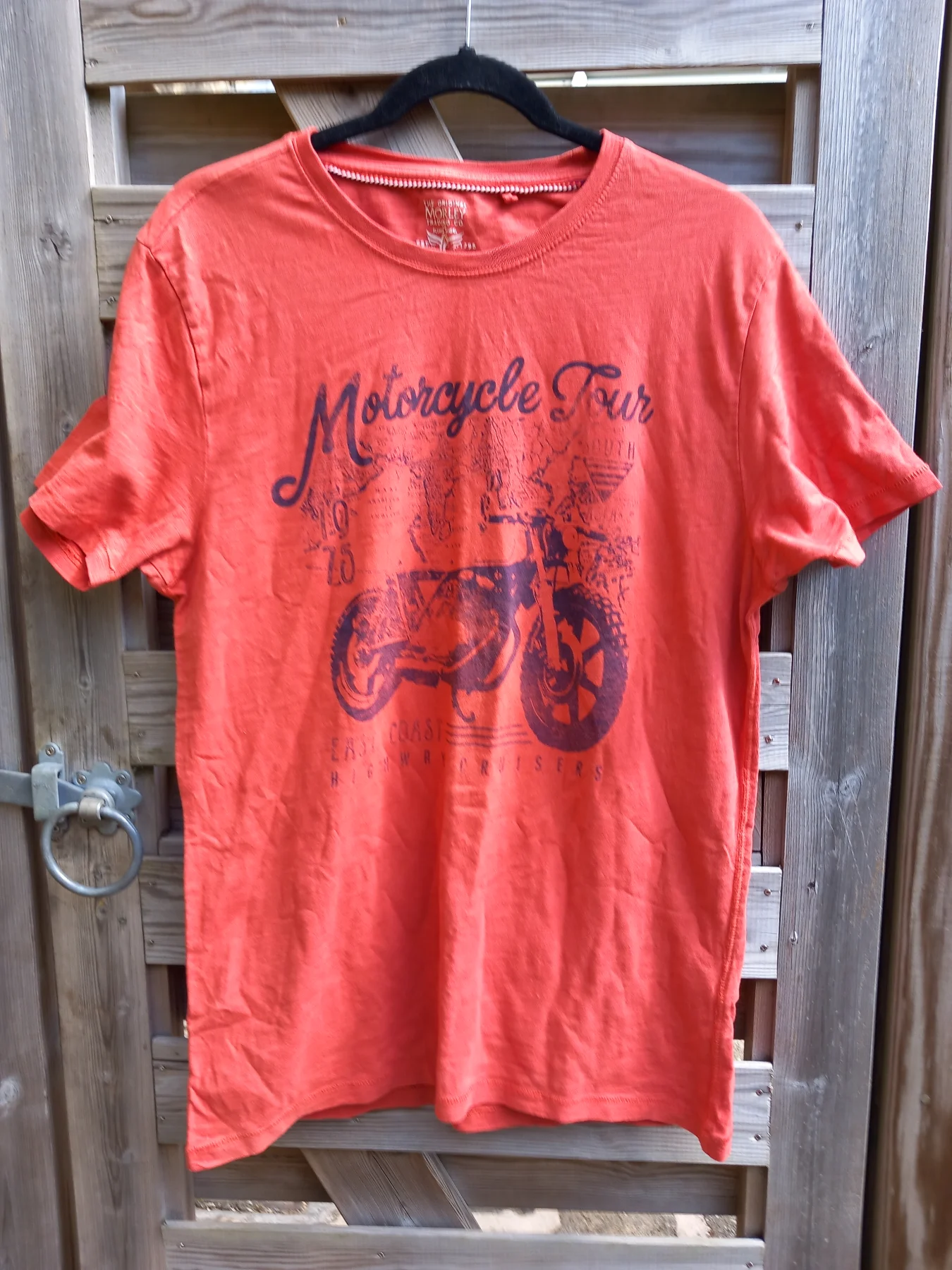 Motorbike graphic Orange Men's T. Shirt Morley Trading Co Size M Retro Excellent Condition