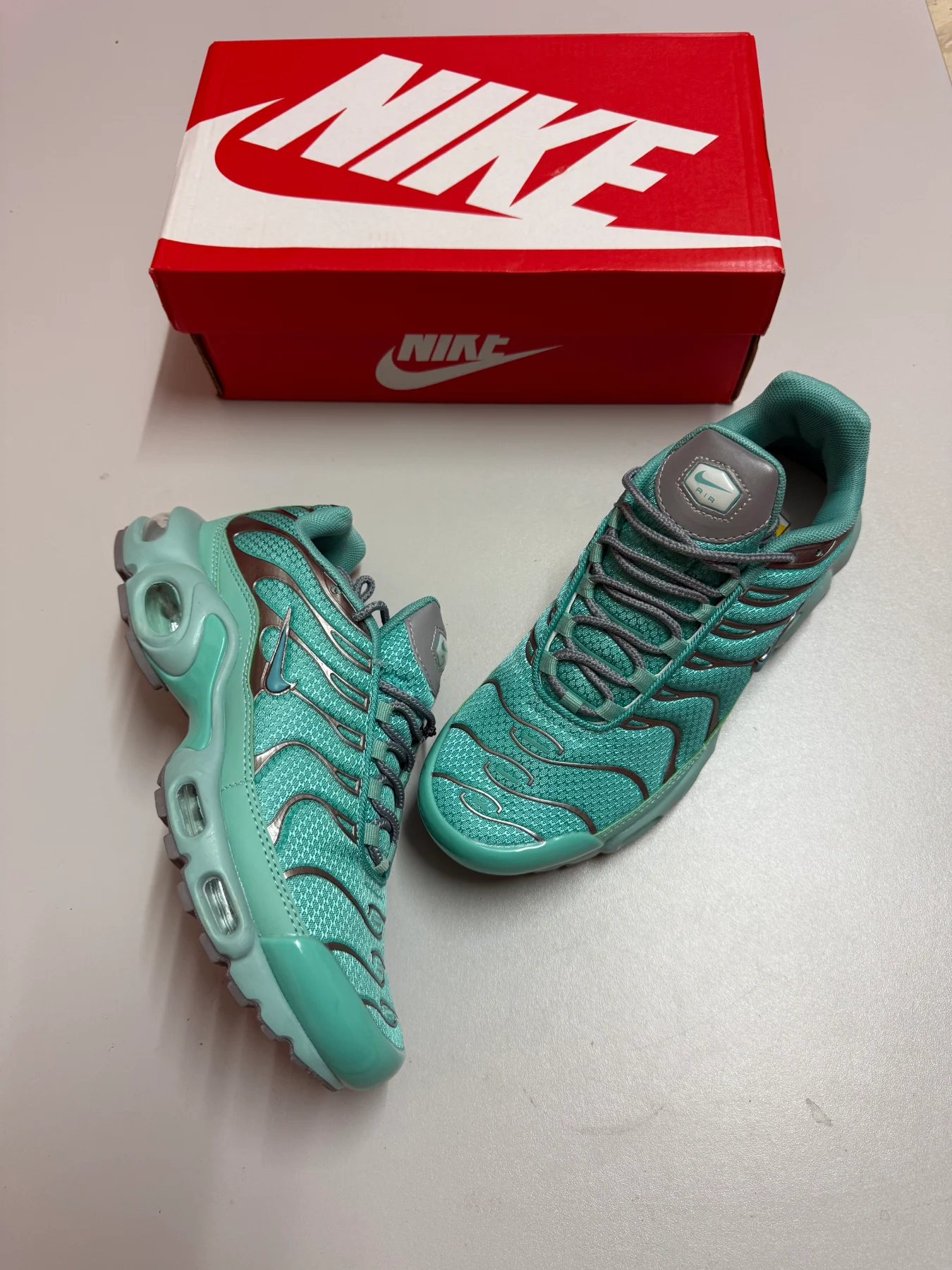 Nike trainers-2